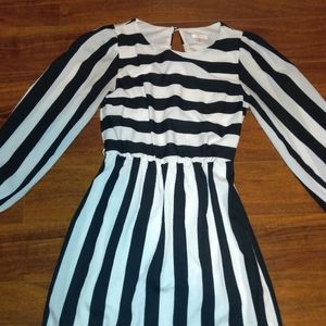 Juniors black and white striped dress.